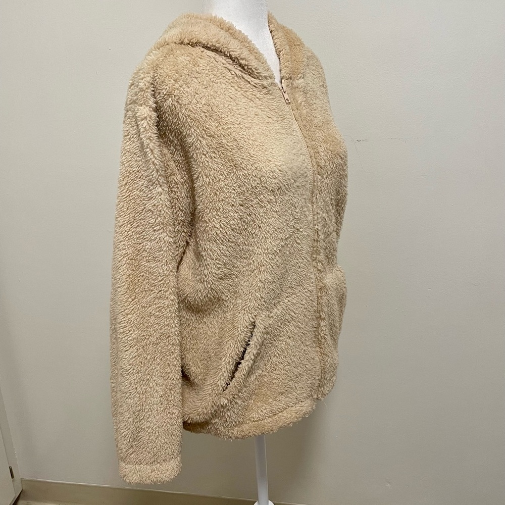 Mind Code Fuzzy Jacket - Picture 7 of 9